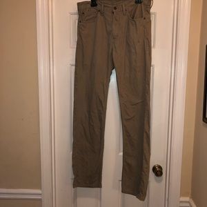 Levi’s Khaki colored Jeans 505 33X34